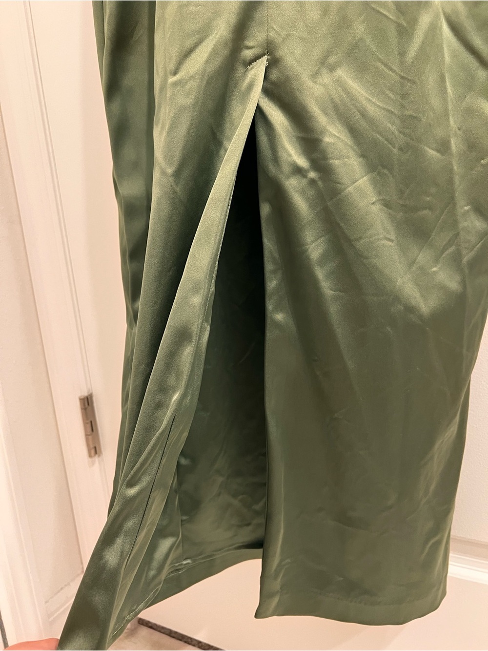 Abercrombie & Fitch Olive Green Satin Slip Midi - Picture 5 of 5